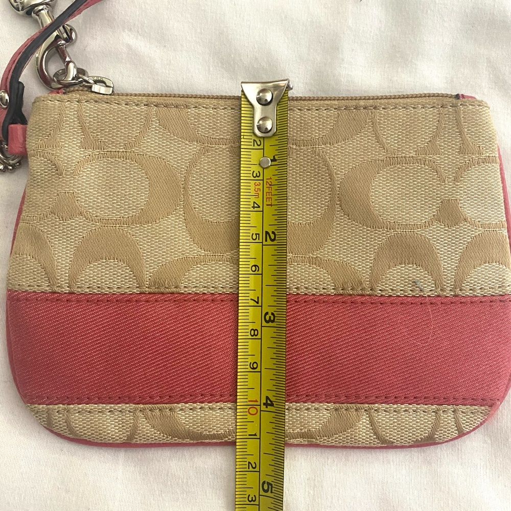 Coach Wristlet Pink and Tan - Picture 5 of 6
